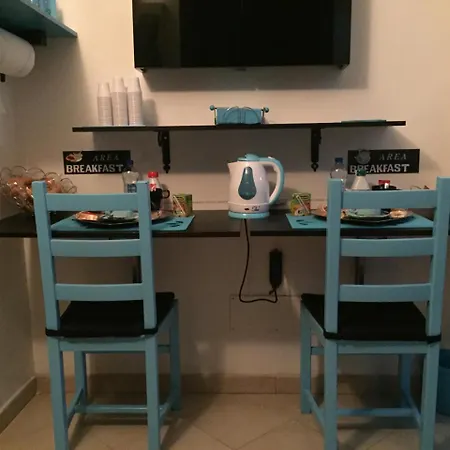 Blu House Bed & Breakfast